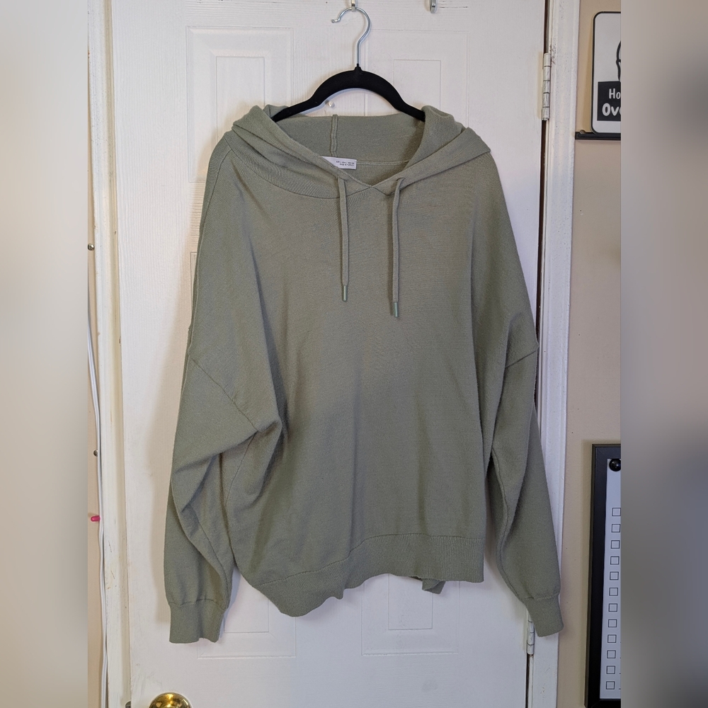 Zara Large Women's Olive Green Hoodie Sweater Pull On Warm Casual
